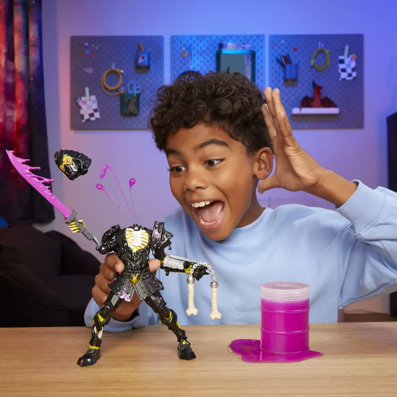 MGA Entertainment Ninjombie Deluxe -toimintahahmo - Jonin Knight