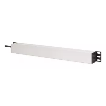DIGITUS PDU - 1U alumiininen rack-asennettava 8x suojakosketinpistorasia 1x lähtö 16A 230VAC 50/60Hz IEC C20 pistoke