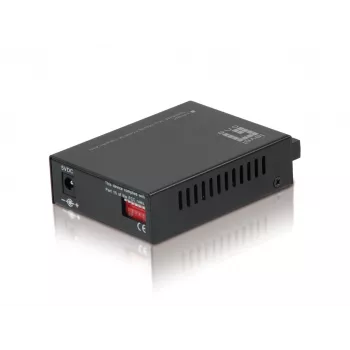 LEVEL ONE FVT-2201, RJ45-SC Fast Ethernet -mediakonvertteri