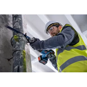 Bosch GSA 18V-28 Professional saha