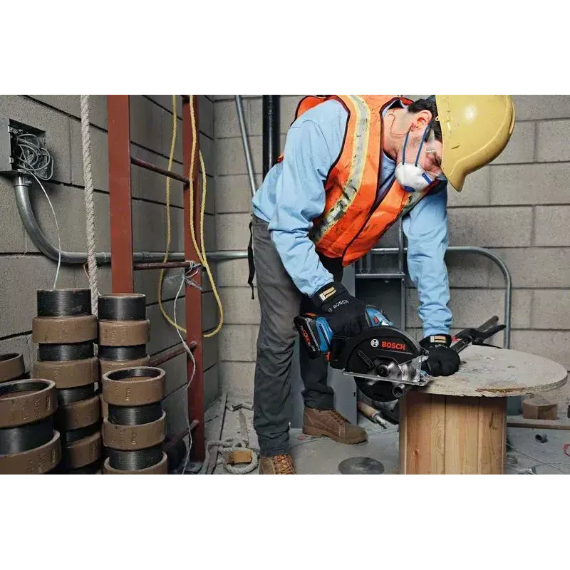 Bosch GKM 18V-50 Professional saha