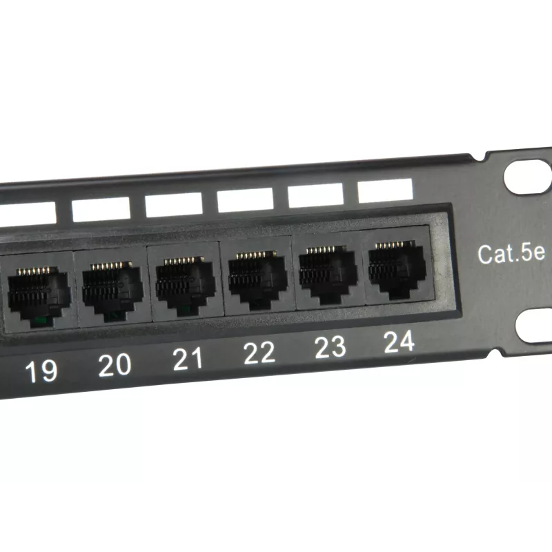 Equip 24-porttinen Cat.5e suojaamaton patch-paneeli, musta, Cat5e, rack-asennus, 1U, musta, RoHS, CE