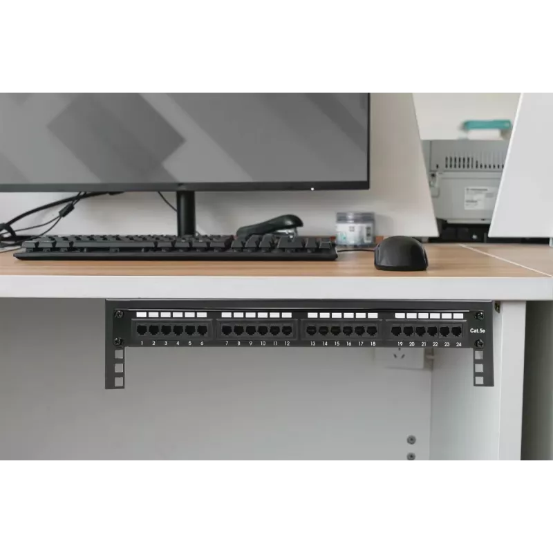 Digitus 19 tuuman seinäkiinnike 6U musta