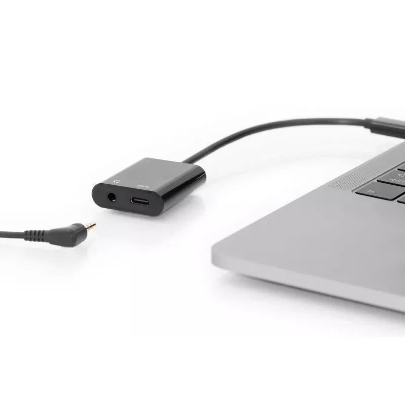 DIGITUS USB Type-C jakokaapeli, tyyppi C – 3,5 mm + tyyppi C M/F/F, 20 cm musta