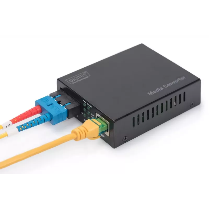 DIGITUS DN-82120-1 Gigabit-mediamuunnin, monimuoto, 10/100/1000Base-T:stä 1000Base-SX:ksi, RJ45 / SC, 850 nm, enintään 0,5 km