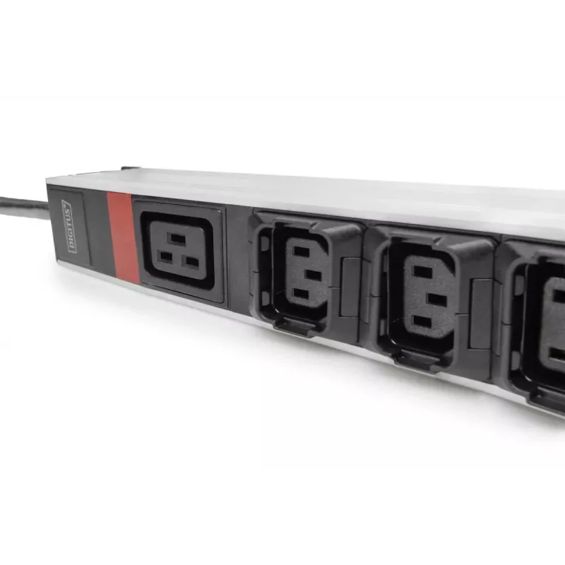 DIGITUS IT BASIC PDU. 3PH. 16A. 24 x C13. 3 x C19 pystysuora. 3 m kaapeli. IEC309 3Ph-16A pistoke