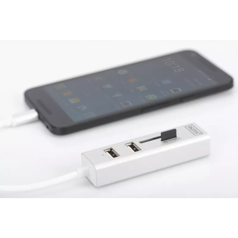 DIGITUS USB 2.0 Type-C -keskitin kortinlukijalla 3x USB 2.0. 1x SD, 1x MicroSD -liitäntä alumiinikotelo