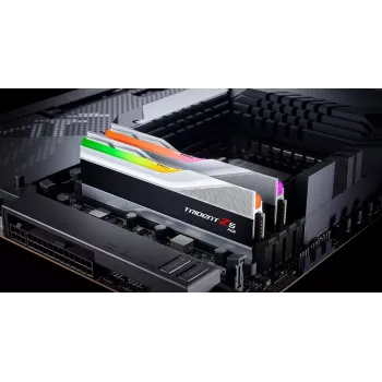 DIMM 32 GB DDR5-6400 (2x 16 GB) Dual-Kit, keskusmuisti hopea, F5-6400J3239G16GX2-TZ5RS, Trident Z5 RGB, INTEL XMP