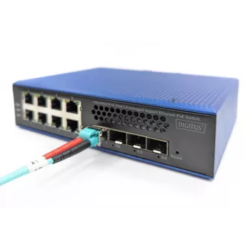 Digitus DN-651161 teollinen hallittava L3 Gigabit PoE -kytkin, 8+4 10G-uplink-porttia