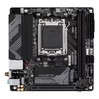 GIGABYTE B650I AX emolevy - AMD Ryzen 9000 -sarjan suorittimet, 5+2+1 vaihe VRM, jopa 6400 MHz DDR5 (OC), 1x PCIe 4.0 M.2, 2,5 GbE LAN, WLAN 6E, USB 3.2 Gen 2