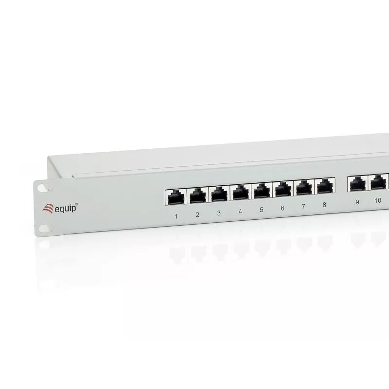 Equip 16-porttinen Cat.6 suojattu patch-paneeli, vaaleanharmaa, RJ-45, kulta, Cat6, rack-asennus, 1U, harmaa