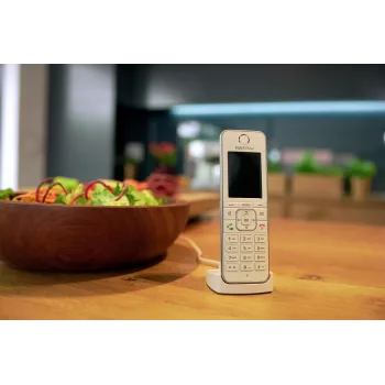 Fon FRITZ C6 DECT-puhelin numeronäytöllä valkoinen