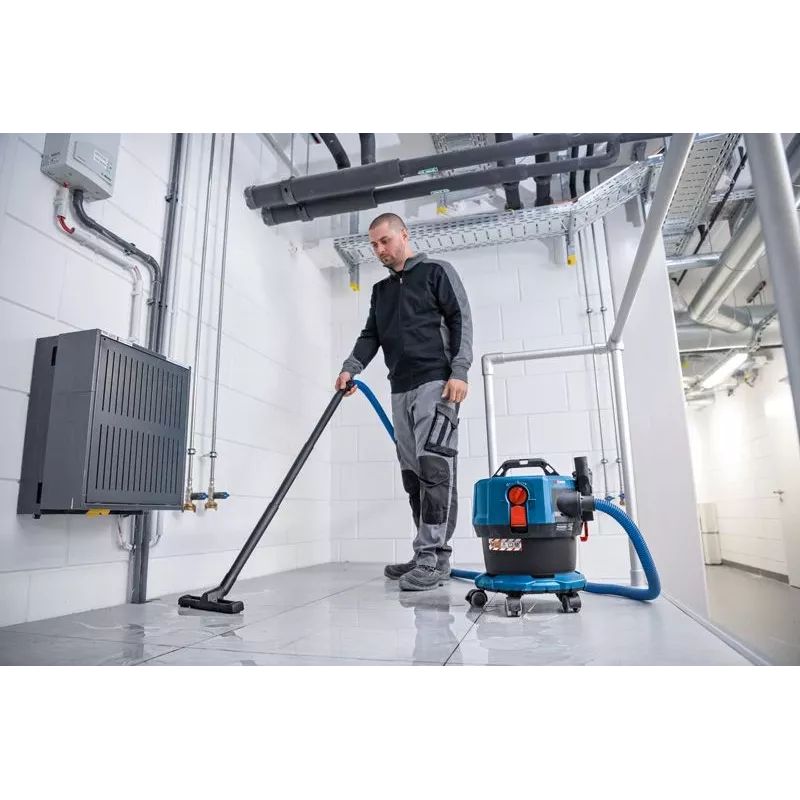 Bosch GAS 18V-12 MC Professional 12 L sylinteri-imuri kuiva ja märkä Combi