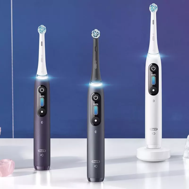 Oral-B iO -sähköhammasharja aikuisille pyörivä hammasharja musta