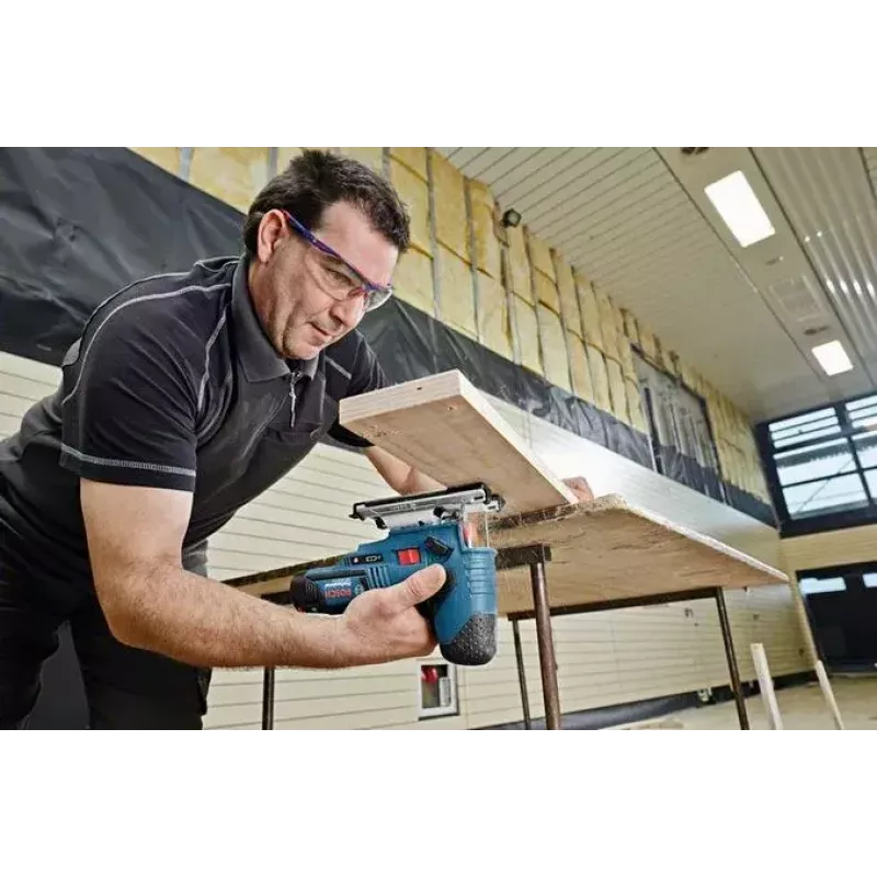 Bosch GST 12V-70 Professional akkukäyttöinen pistosaha, solo