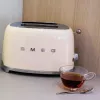 Leivänpaahdin Smeg TSF01CREU kerma 2 viipaletta