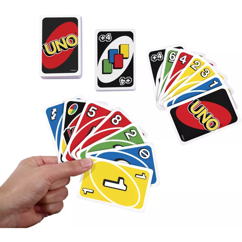 UNO korttipeli pelaaminen