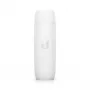 PoE-sovitin UBIQUITI UACC-ADAPTER-POE-USBC — 48V tulo, 5V 0,25A lähtö, kompakti 30,4×30,4×95mm, valkoinen