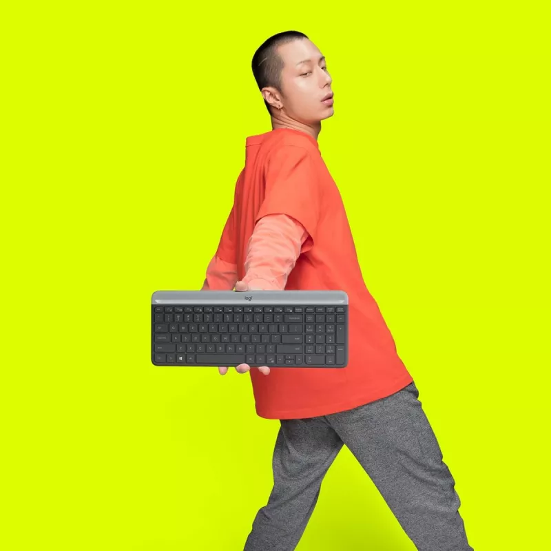 LOGITECH ohut langaton näppäimistö- ja hiirisarja MK470 - grafiitti - AZERTY belgia
