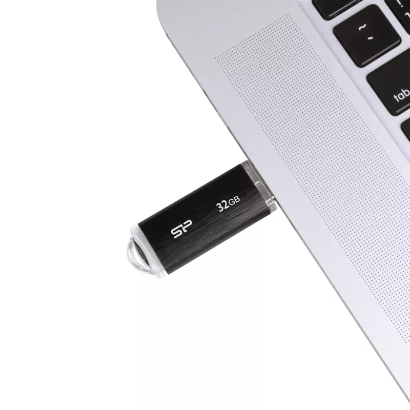 SILICON POWER Ultima U02 - 32 GB USB-muistitikku - USB 2.0 - musta
