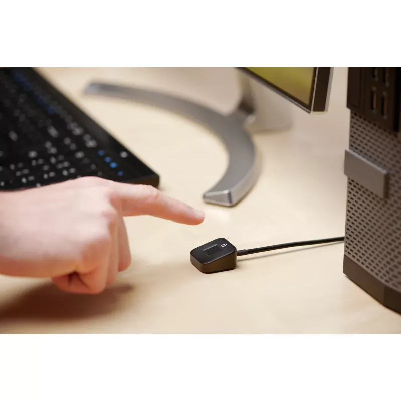 Kensington VeriMark Desktop -sormenjälkitunnistin
