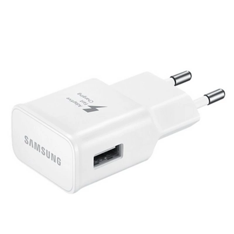 Samsung EP-TA20 universaali valkoinen USB sisäkäyttöön