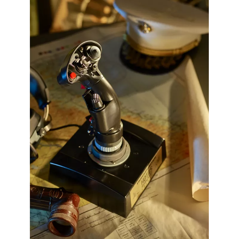Thrustmaster F/A-18C Hornet HOTAS musta joystick