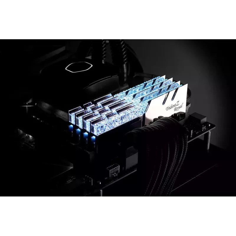 G.Skill Trident Z Royal Series - DDR4 - sarja - 64 GB: 4 x 16 GB