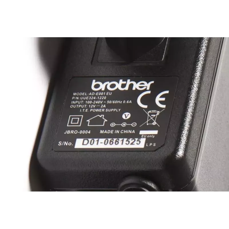 Brother ADE001EU virtalähde sisäkäyttöön musta