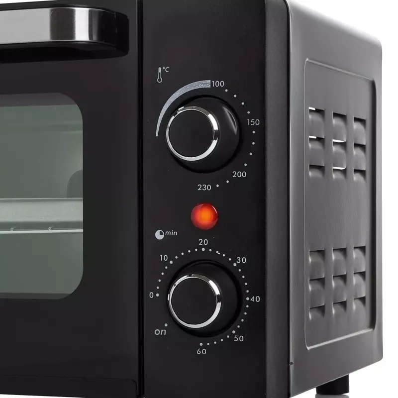 Minileivinuuni Tristar OV-3615 10L 800W musta vapaasti seisova