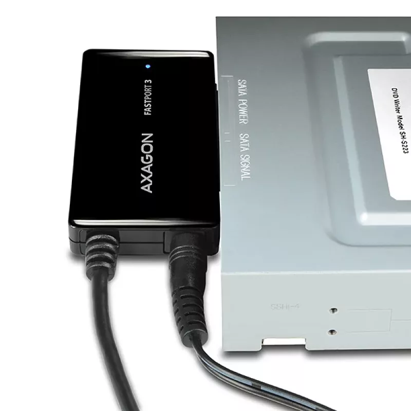 Axagon ADSA-FP3 USB 3.0 - SATA 6G -adapteri kaikkien SATA-kiintolevyjen ja -asemien liittämiseen