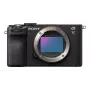 Sony Alpha 7C II ILCE7CM2B kompakti täyskennokamera (runko), 33 MP CMOS, 3 tuuman (7,62 cm) TFT-näyttö, musta