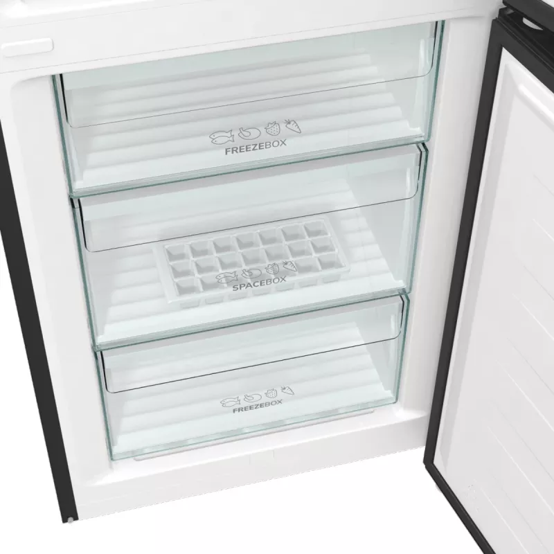 Gorenje NRK6202EBXL4 jää-pakastinyhdistelmä vapaasti seisova 331 L musta