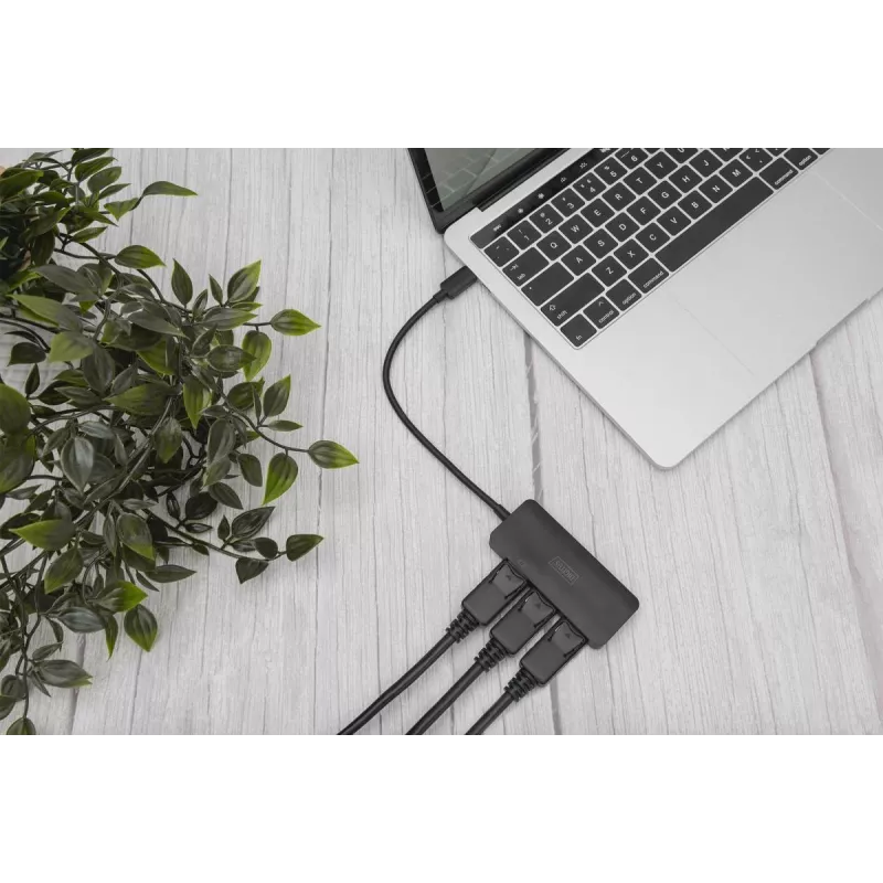 Digitus DS-45334 3-porttinen MST-videohubi, USB-C – 3x DisplayPort, musta