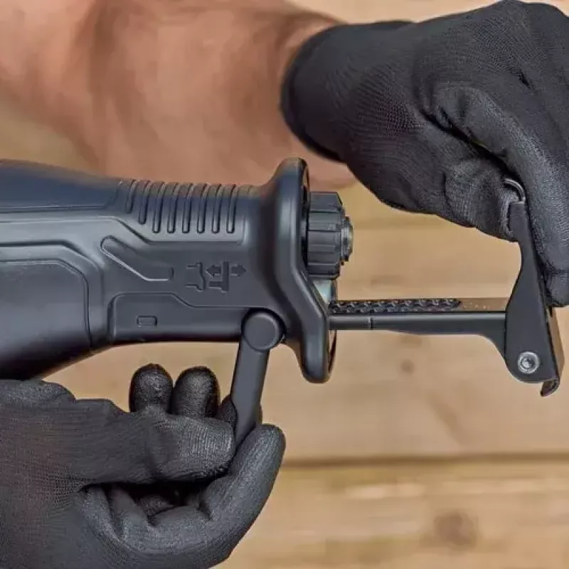 Puukkosaha Black & Decker BES301
