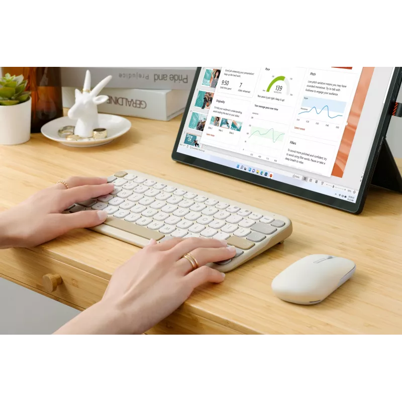 Langaton Bluetooth-näppäimistö ASUS Marshmallow KW100 — US International -asettelu, Oat Milk