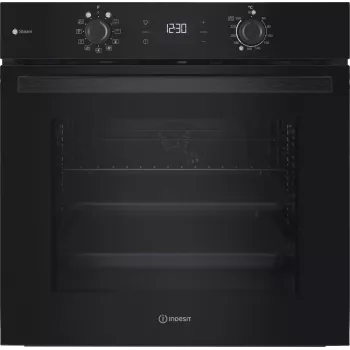 Kalusteisiin asennettava sähköliesi INDESIT IO K58HS B — 71 l, hydrolyyttinen puhdistus, kiertoilmatoiminto, grilli, höyry