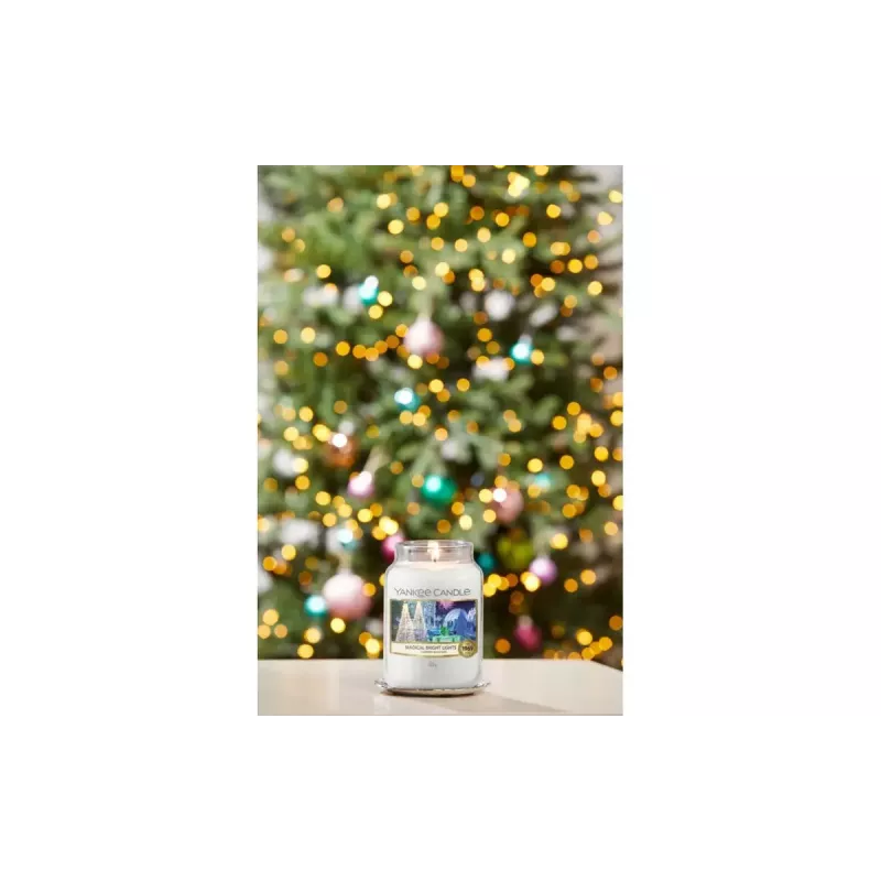Yankee Candle Signature Magical Bright Lights iso purkkikynttilä, 567 g
