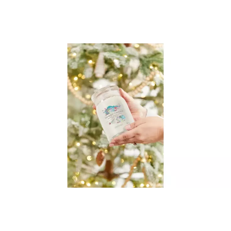 Yankee Candle Signature Magical Bright Lights iso purkkikynttilä, 567 g