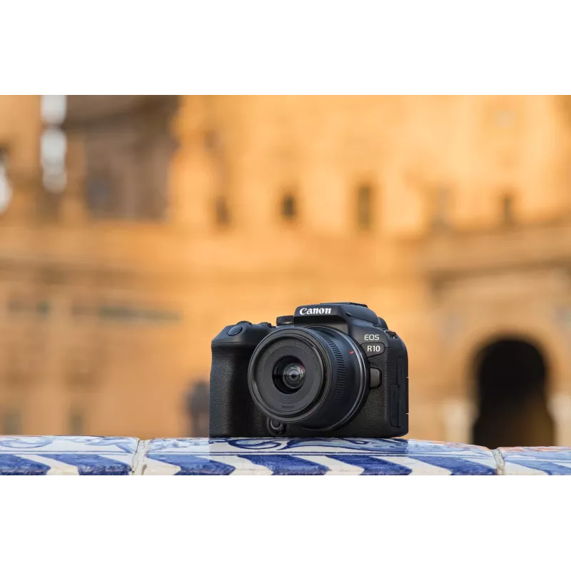 Canon EOS R10 MILC runko 24,2 MP CMOS 6000 x 4000 pikseliä musta