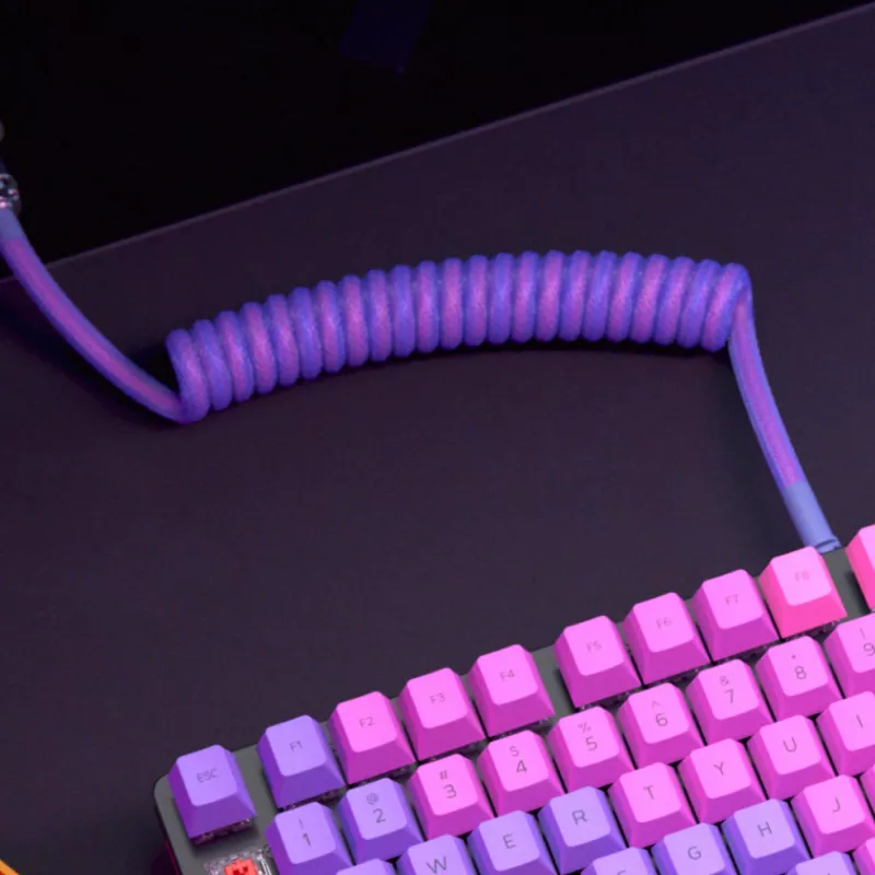 Kierretty USB-kaapeli GLORIOUS GMMK Nebula 1,5 m RGB näppäimistöille