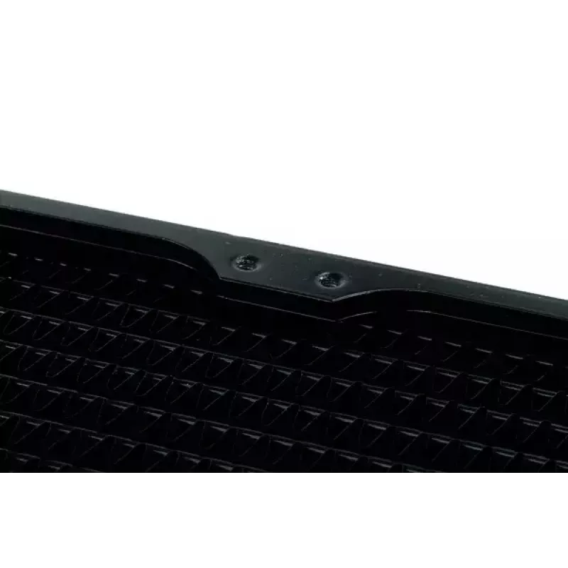 Alphacool NexXxoS UT60 jäähdytin
