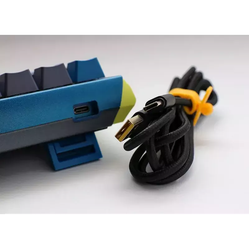 Ducky One 3 Daybreak Mini näppäimistö gaming USB mekaaninen RGB