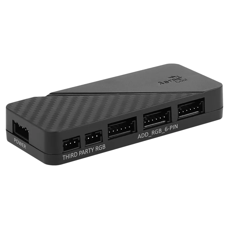Aerocool ASTRO12PRO -sarja 3 tuuletinta PC 12 cm LED RGB tärinänvaimennus kaukosäädin