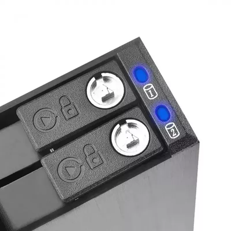 Asemapeite Silverstone SST-FS202B musta