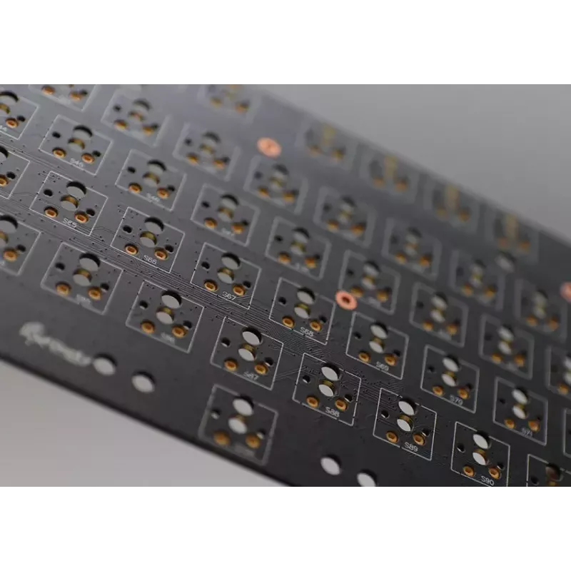Ducky One 3 Classic SF -näppäimistö peli USB mekaaninen 67 näppäintä RGB