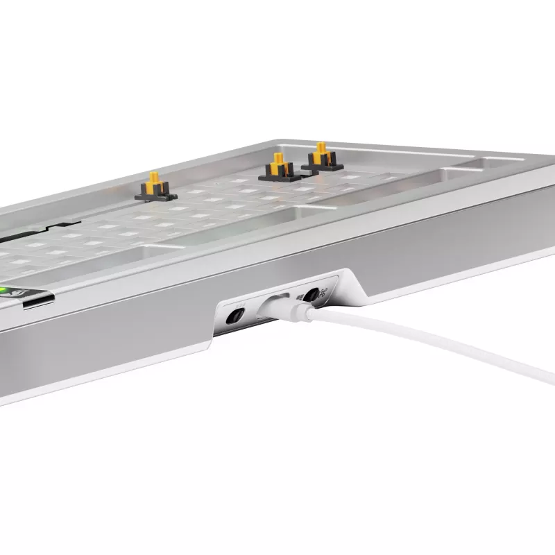 Glorious Gaming GMMK 3 PRO 75% Barebones Wired Silver - US, 75%, johdollinen, USB, RGB LED, hopea