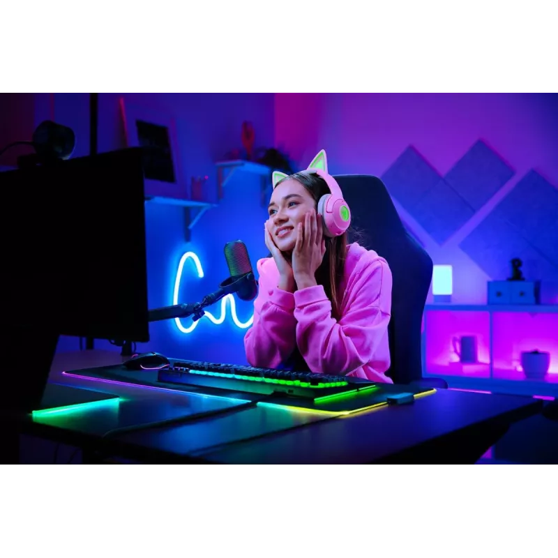 RAZER Seiren V3 Chroma pöytämikrofoni - musta