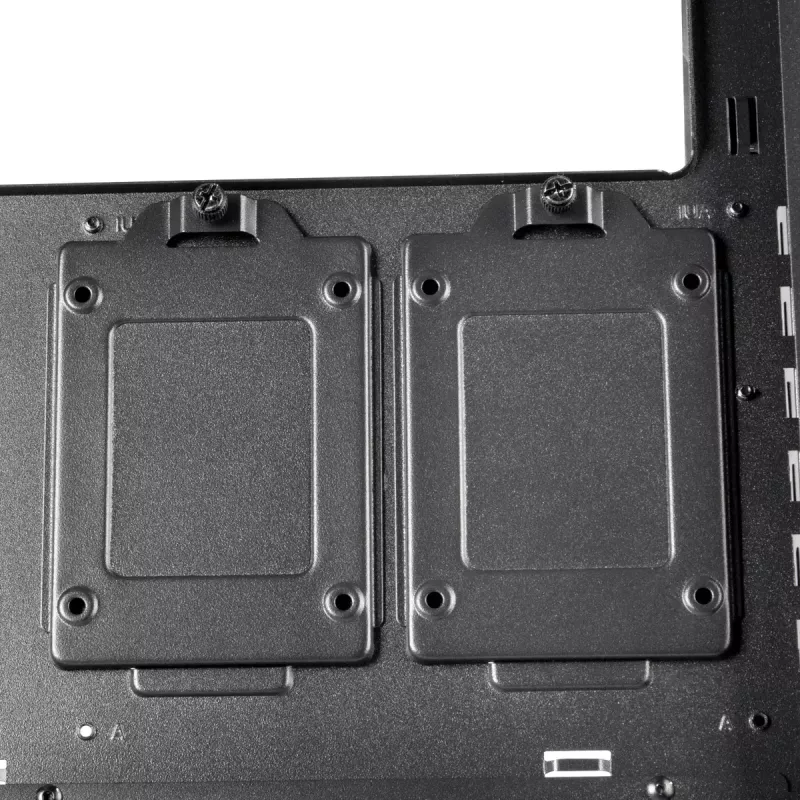 Silverstone FARA R1 -tietokonekotelo Midi Tower musta