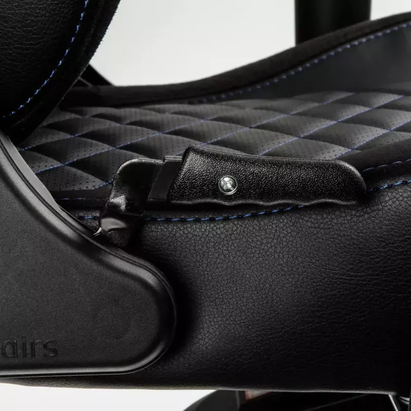 noblechairs EPIC NBL-PU-BLU-002 pelituoli, musta/sininen